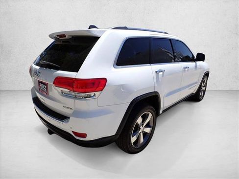 Used 2015 Jeep Grand Cherokee Limited w/ Luxury Group II AWD/4WD image 3