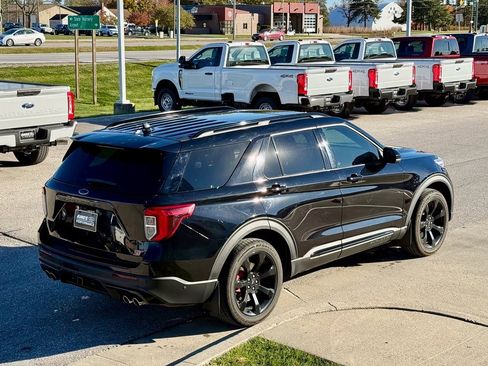 Certified 2020 Ford Explorer ST w/ ST Street Pack image 5