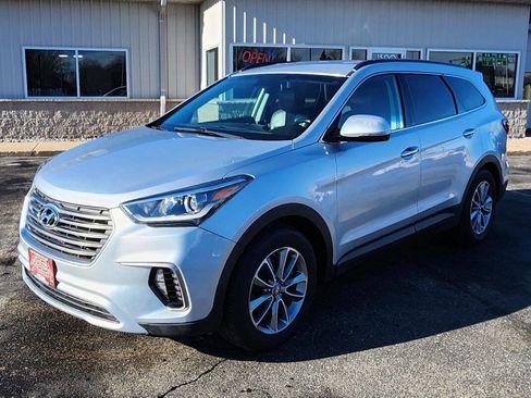 Used 2017 Hyundai Santa Fe SE w/ SE Premium Package 02 image 2