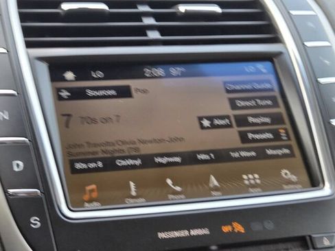 Used 2019 Lincoln Nautilus Reserve FWD image 28