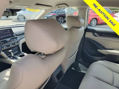 Used 2021 Honda Accord LX image 10