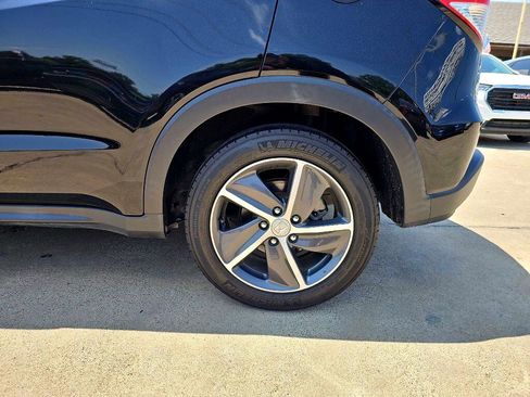 Used 2021 Honda HR-V EX-L image 11