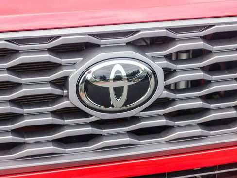 Certified 2021 Toyota Tacoma TRD Sport w/ Technology Package RWD image 13