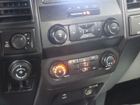 Used 2019 Ford F150 XL w/ Equipment Group 101A Mid AWD/4WD image 19