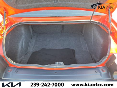 Used 2019 Dodge Challenger R/T Scat Pack w/ Driver Convenience Group RWD image 12