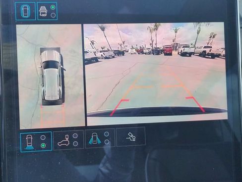 Used 2025 GMC Yukon Denali Ultimate w/ LPO, Floor Liner Package AWD/4WD image 15