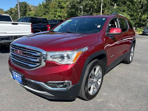 Used 2017 GMC Acadia SLT AWD/4WD image 1
