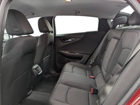Used 2025 Chevrolet Malibu LT FWD image 17