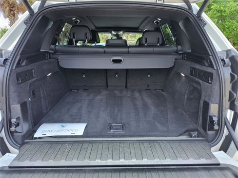 Used 2024 BMW X5 sDrive40i image 8