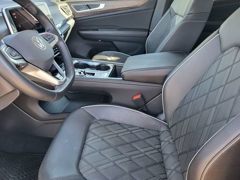 Used 2025 Volkswagen Atlas SEL Premium R-Line AWD/4WD image 27