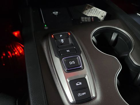 Certified 2025 Honda Ridgeline Sport image 33