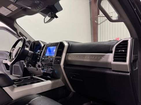 Used 2021 Ford F250 Lariat w/ Lariat Value Package image 11