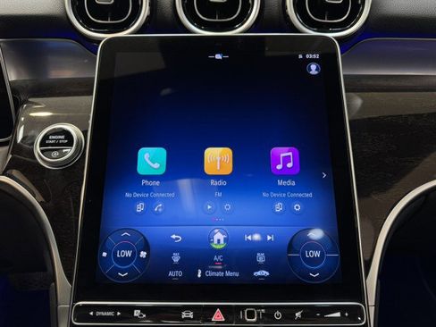 Certified 2025 Mercedes-Benz GLC 300 image 11
