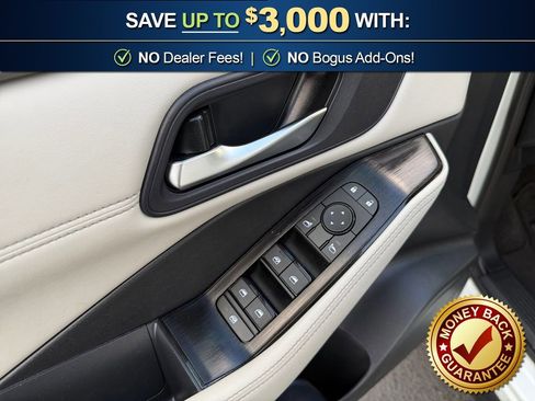 Used 2023 Nissan Rogue SV w/ SV Premium B Package FWD image 16