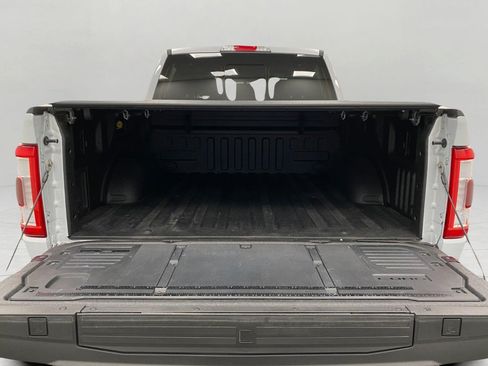 Used 2022 Ford F150 Lariat w/ Equipment Group 502A High AWD/4WD image 7