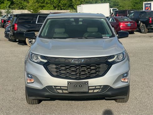 Used 2019 Chevrolet Equinox LT AWD/4WD image 2