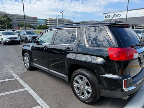 Used 2017 GMC Terrain SLE w/ Convenience Package FWD image 6