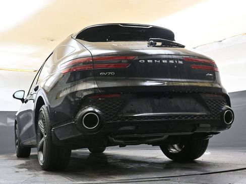 Used 2025 Genesis GV70 2.5T w/ Sport Prestige Package image 41