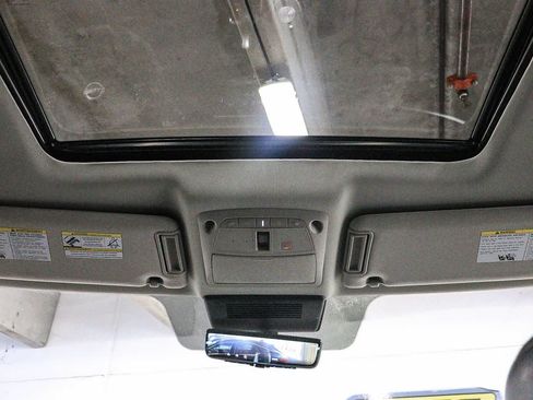 Used 2023 Nissan Armada Platinum w/ Captain's Chairs Package AWD/4WD image 12