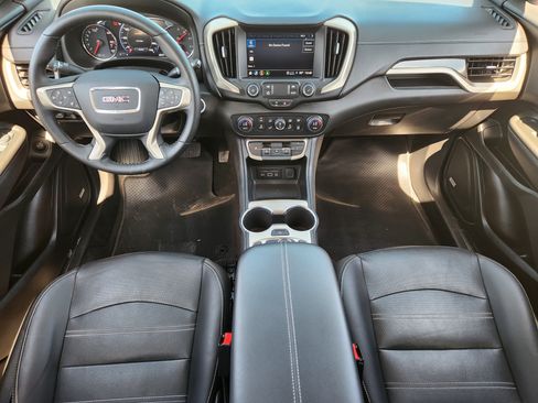 Used 2023 GMC Terrain Denali AWD/4WD image 27