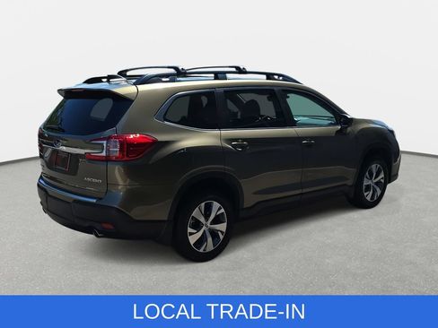 Used 2025 Subaru Ascent Premium w/ Premium Package AWD/4WD image 5