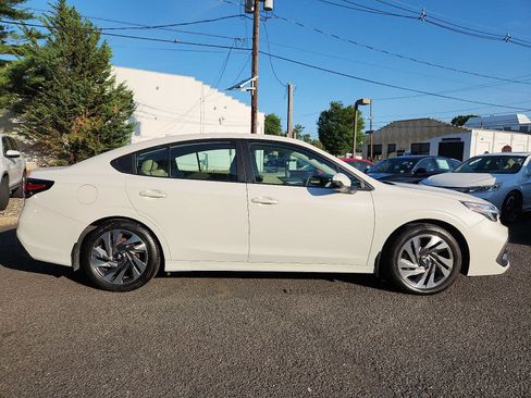 Used 2024 Subaru Legacy Limited AWD/4WD image 7