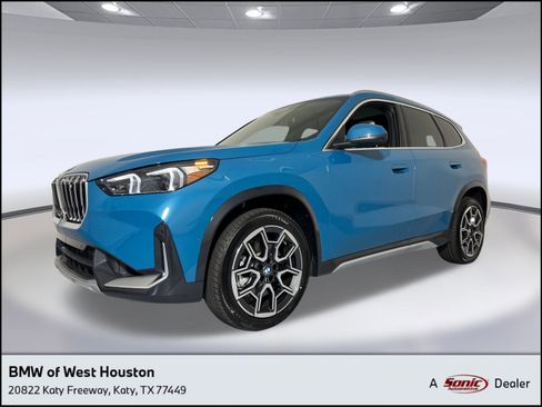 Used 2025 BMW X1 xDrive28i w/ Premium Package image 1