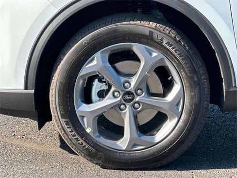 New 2025 Ford Escape ST-Line image 10