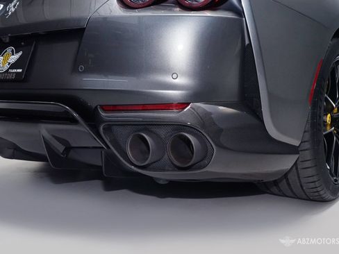 Used 2021 Ferrari 812 GTS RWD image 10