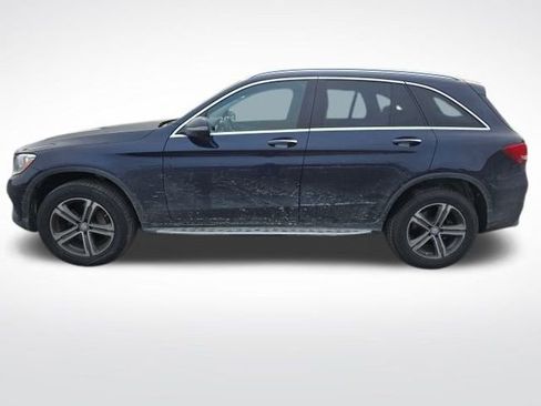 Used 2017 Mercedes-Benz GLC 300 4MATIC image 4
