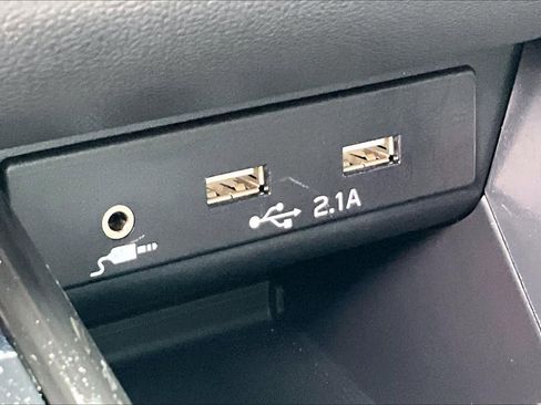 Used 2022 Subaru Outback Wilderness image 32