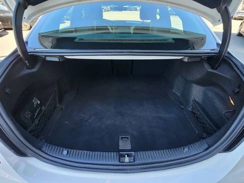 Used 2019 Mercedes-Benz C 300 4MATIC Sedan image 12