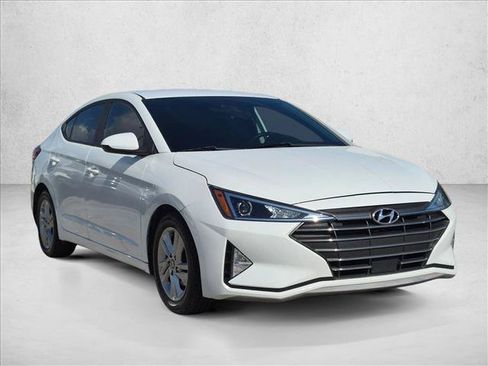 Used 2020 Hyundai Elantra SEL w/ Cargo Package (C1) FWD image 3