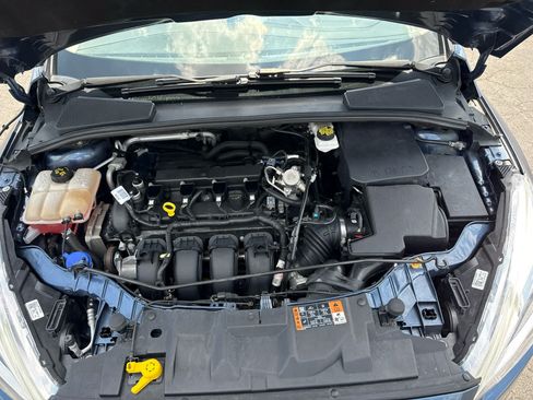 Used 2018 Ford Focus Titanium w/ Titanium Technology Package FWD image 26
