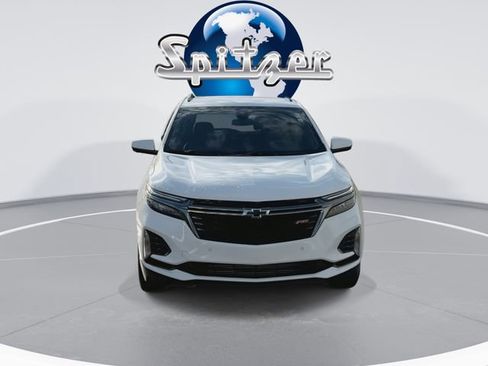 Certified 2022 Chevrolet Equinox RS w/ Infotainment Package image 4