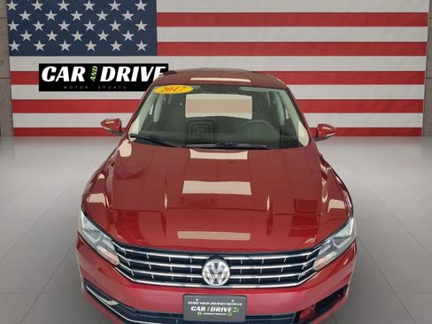 Used 2017 Volkswagen Passat 1.8T S image 2