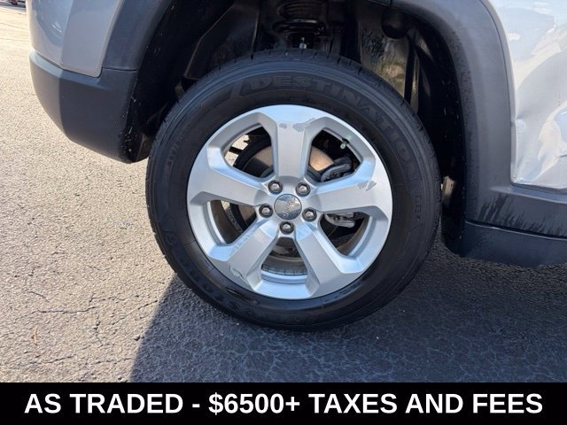 Used 2018 Jeep Compass Latitude w/ Popular Equipment Group AWD/4WD image 7