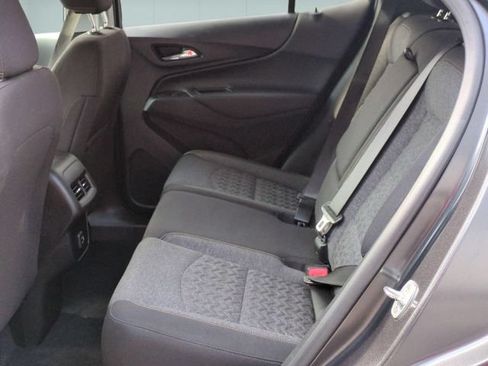 Used 2022 Chevrolet Equinox LT FWD image 24