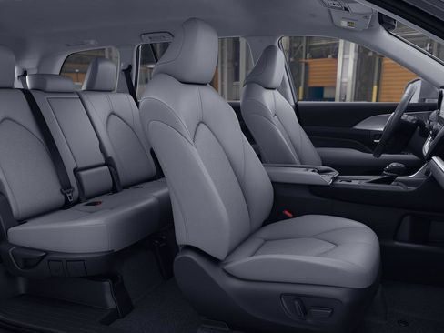 New 2026 Toyota Grand Highlander XLE FWD image 20