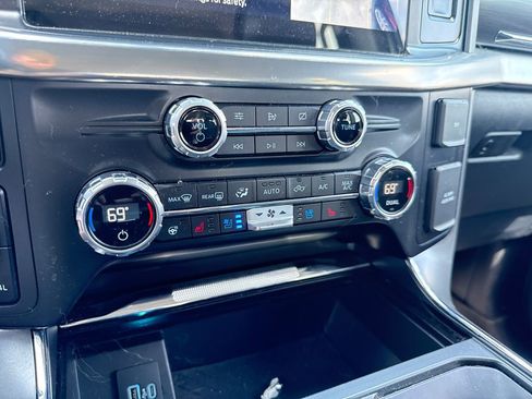 Used 2021 Ford F150 Lariat w/ Equipment Group 502A High AWD/4WD image 24
