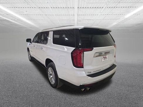 Used 2024 GMC Yukon XL Denali image 8