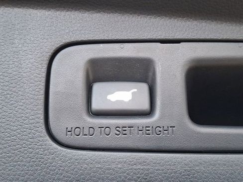 Used 2024 Honda CR-V EX-L image 29