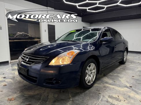 Used 2012 Nissan Altima 2.5 S image 1