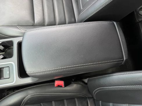 Certified 2018 Ford Escape Titanium AWD/4WD image 18
