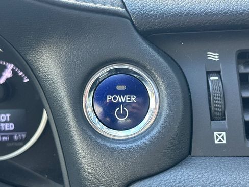 Used 2015 Lexus CT 200h image 27