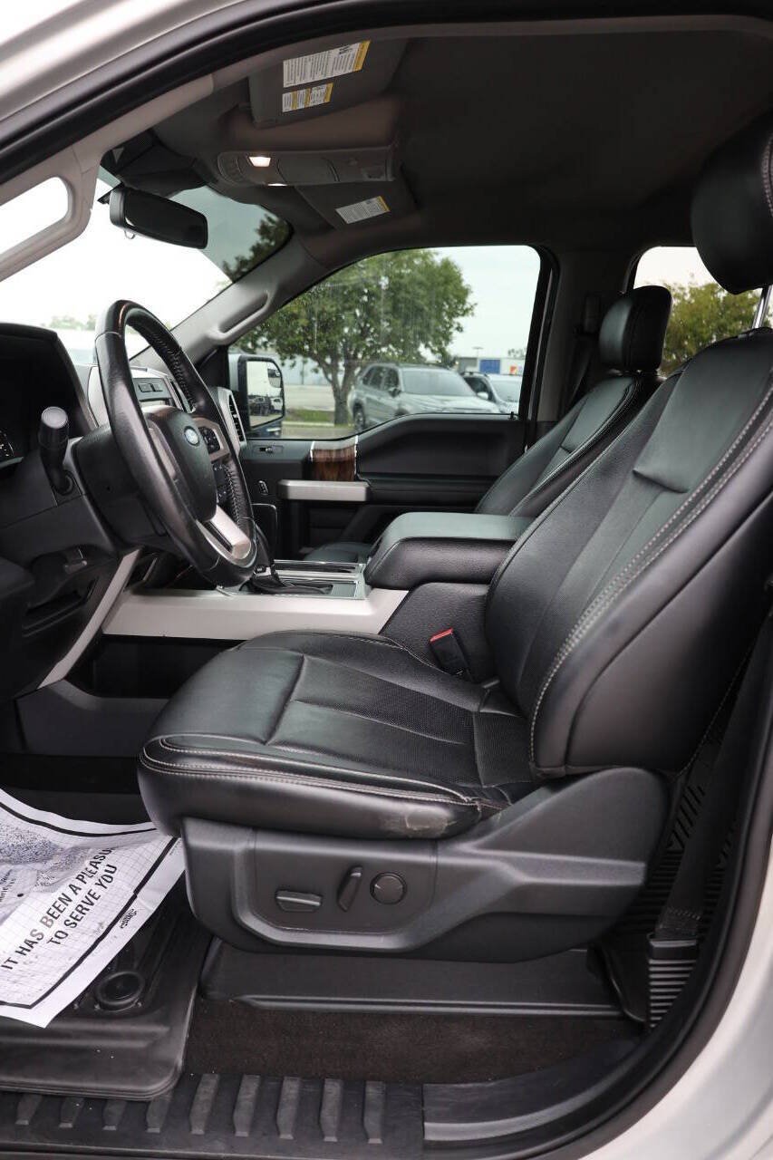 Used 2019 Ford F150 Lariat w/ Trailer Tow Package AWD/4WD image 13