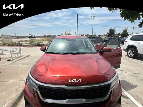 Used 2023 Kia Seltos S FWD image 1