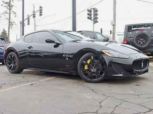 Used 2013 Maserati GranTurismo MC RWD image 2