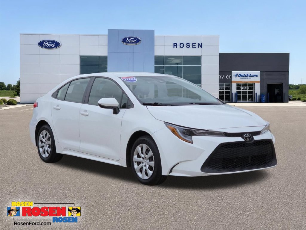Used 2022 Toyota Corolla LE FWD image 1