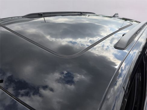 New 2025 Jeep Grand Cherokee Limited w/ Luxury Tech Group II image 29